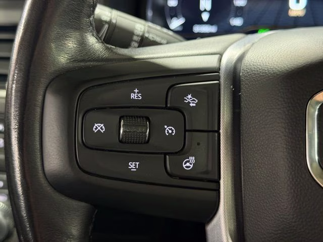 2022 Black GMC Yukon SLT 4X4 SUV