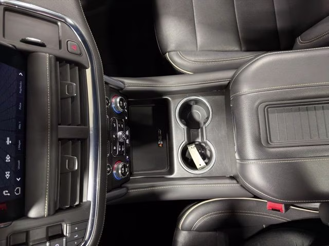 2022 Black GMC Yukon SLT 4X4 SUV