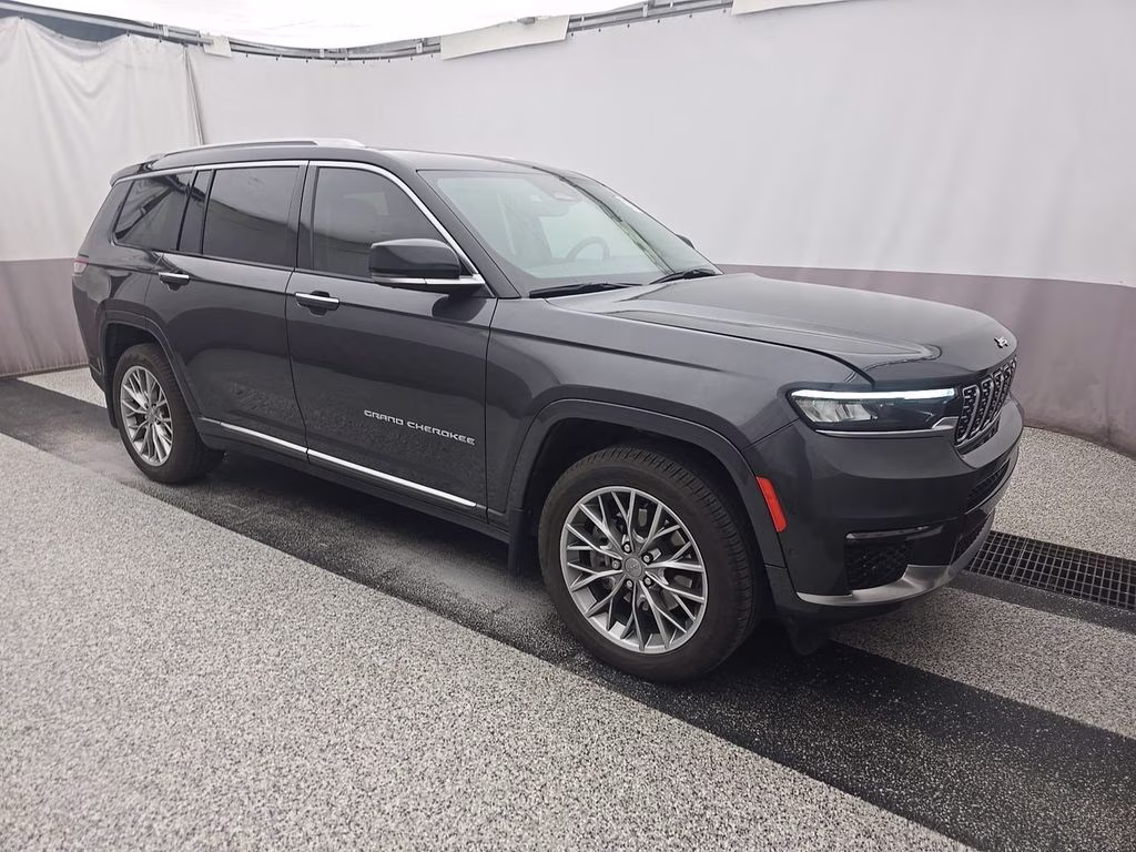 2022 Baltic Gray Metallic Clearcoat Jeep Grand Cherokee L Summit w/Tech & Luxury Pkgs 4X4 SUV