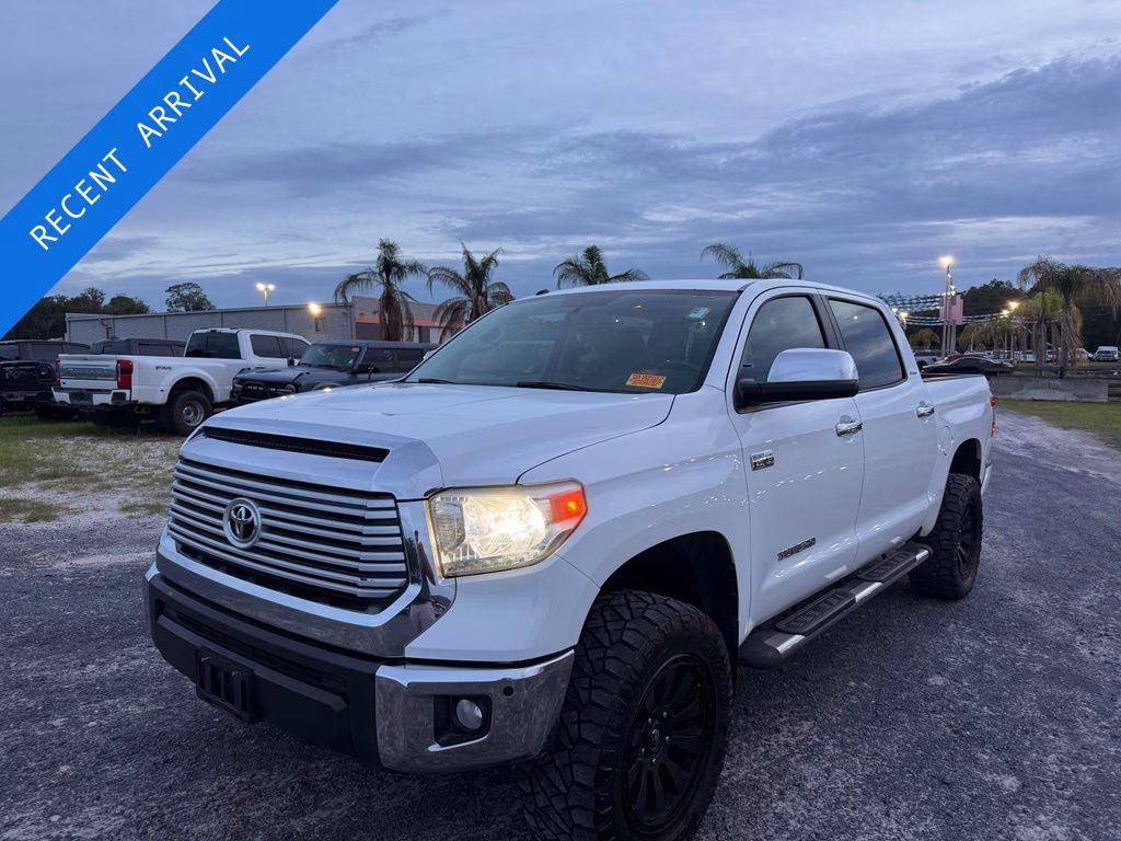 2015 Super White Toyota Tundra Limited 4X4 Truck