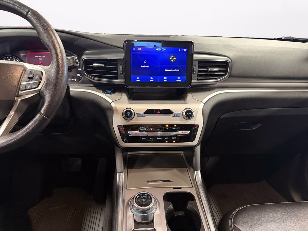 2022 Blue Ford Explorer XLT w/Trailer Tow Pkg 4X4 SUV
