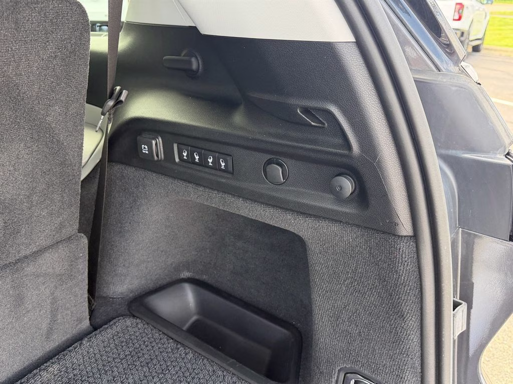 2022 Baltic Gray Metallic Clearcoat Jeep Grand Cherokee L Summit w/Tech & Luxury Pkgs 4X4 SUV