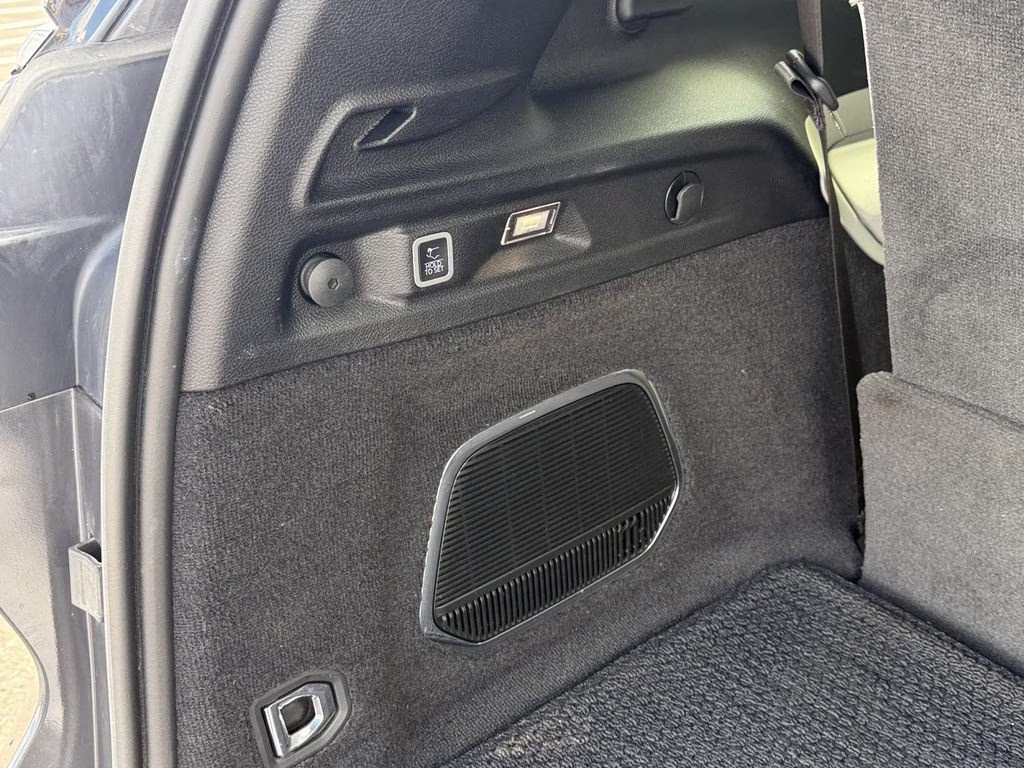 2022 Baltic Gray Metallic Clearcoat Jeep Grand Cherokee L Summit w/Tech & Luxury Pkgs 4X4 SUV