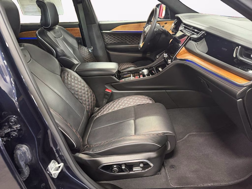 2024 Midnight Sky Jeep Grand Cherokee L Summit Reserve w/Pro-Tech & Luxury Pkgs 4X4 SUV