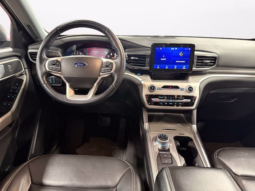 2022 Blue Ford Explorer XLT w/Trailer Tow Pkg 4X4 SUV