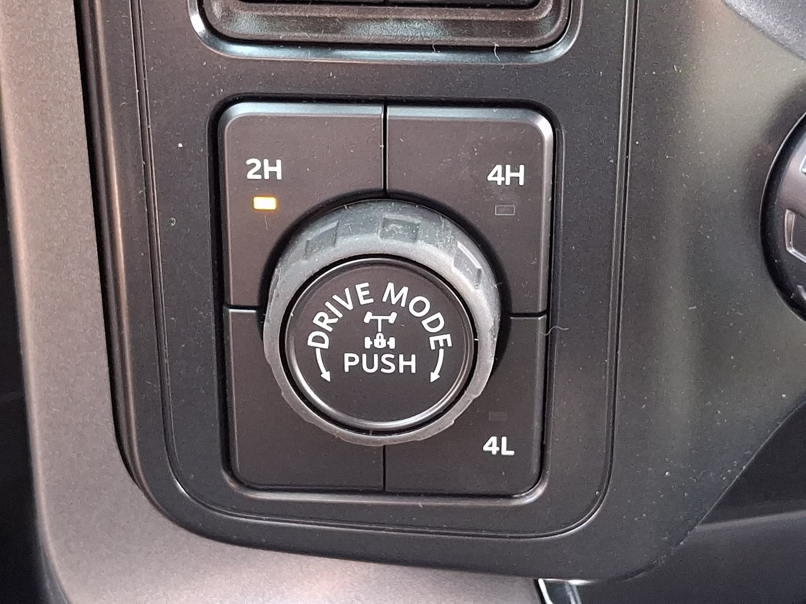 2026 Agate Black Metallic - UM Ford F-150 XLT 4X4