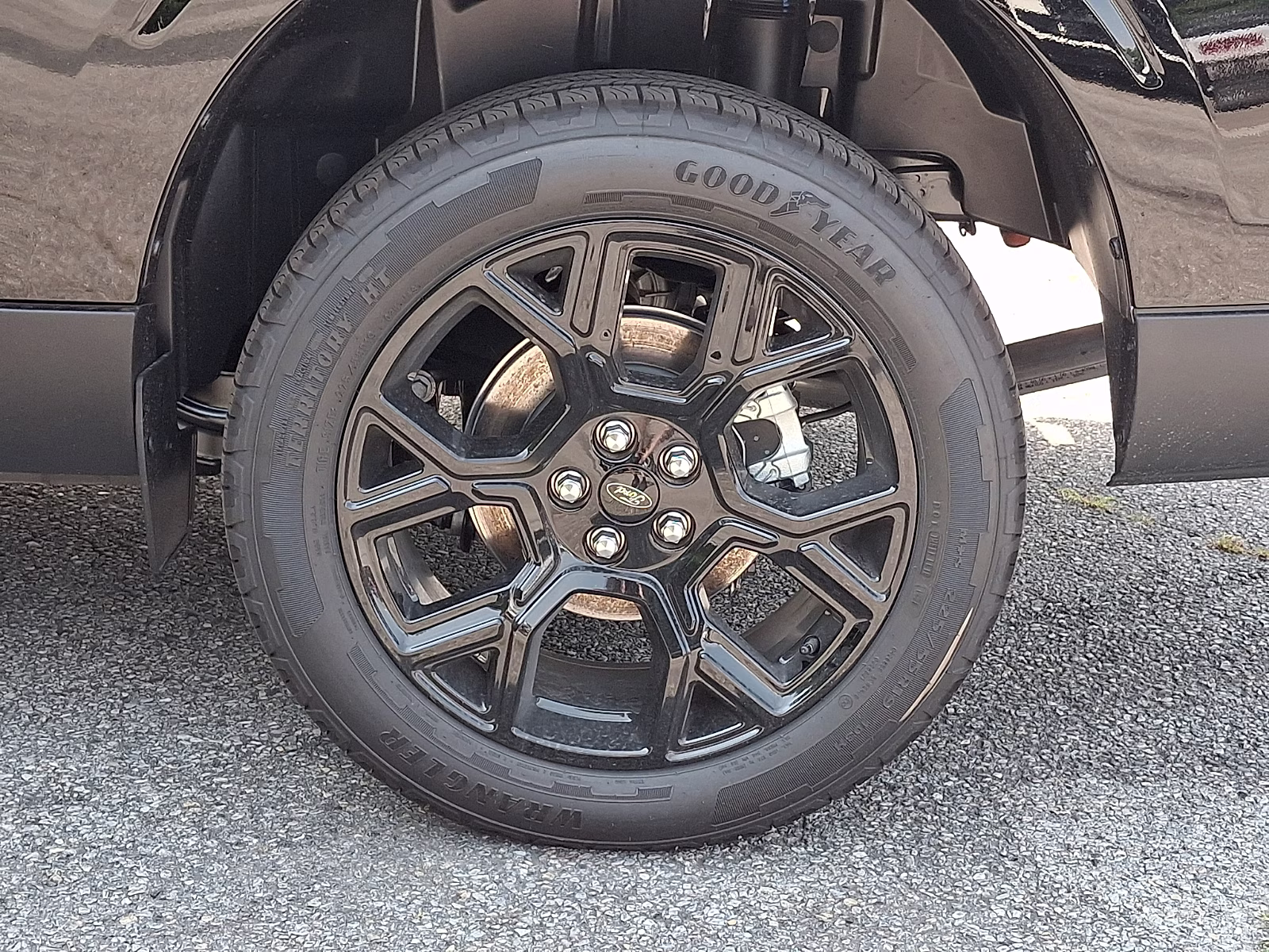 2026 Shadow Black - G1 Ford Maverick Lariat AWD