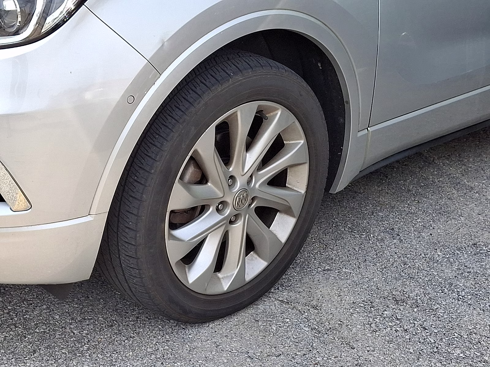 2016 Galaxy Silver Metallic Buick Envision Premium II AWD