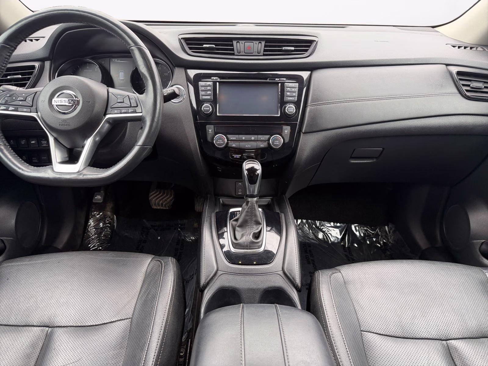 2017 Magnetic Black Nissan Rogue SL AWD SUV