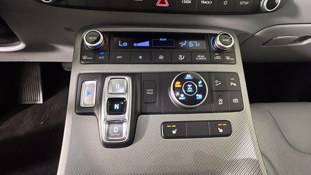 2023 Silver Hyundai Palisade SEL AWD SUV