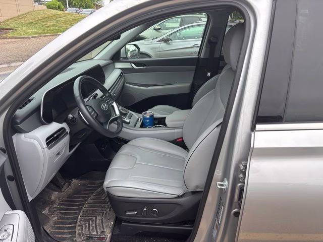 2023 Silver Hyundai Palisade SEL AWD SUV