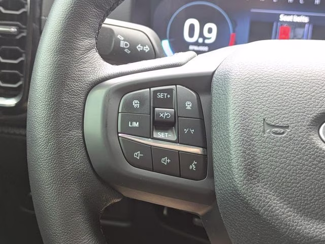 2024 Silver Metallic Ford Ranger Lariat RWD Truck
