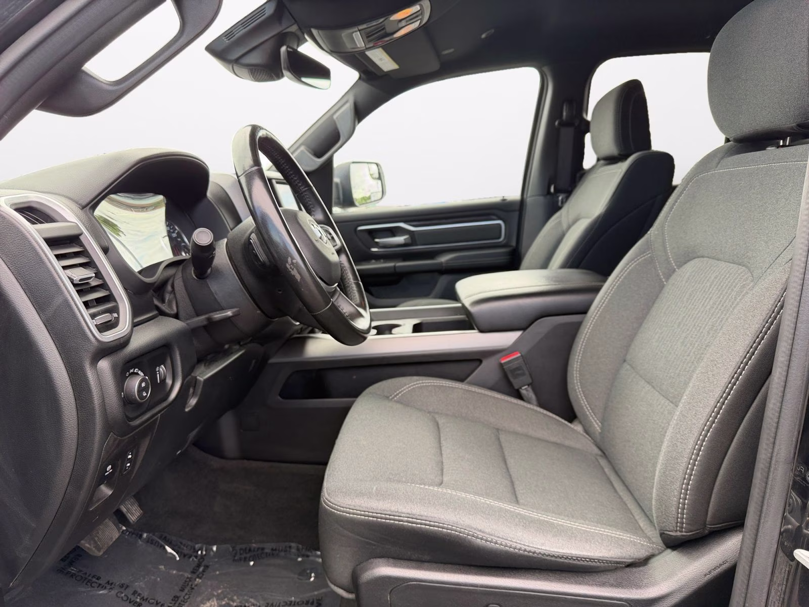 2022 Diamond Black Crystal Pearlcoat Ram 1500 Big Horn/Lone Star 4X4 Truck