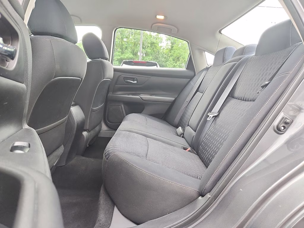 2016 Gun Metallic Nissan Altima 2.5 S FWD Sedan