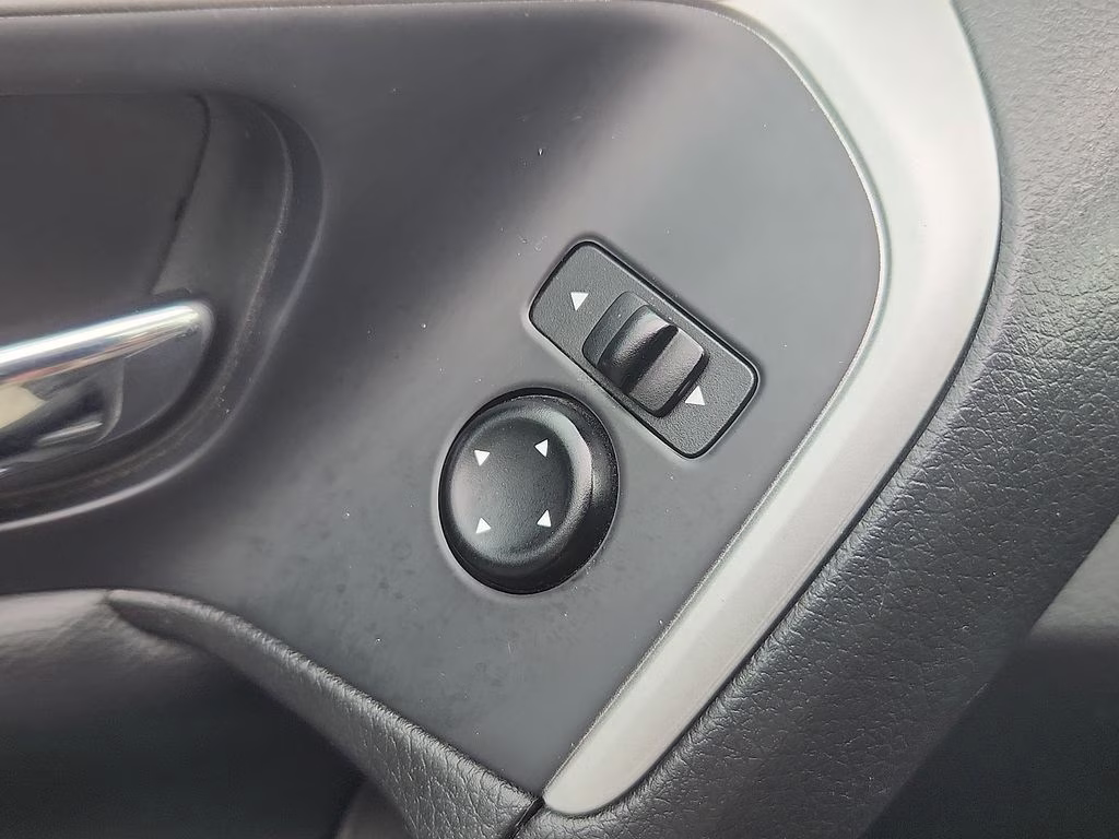 2016 Gun Metallic Nissan Altima 2.5 S FWD Sedan