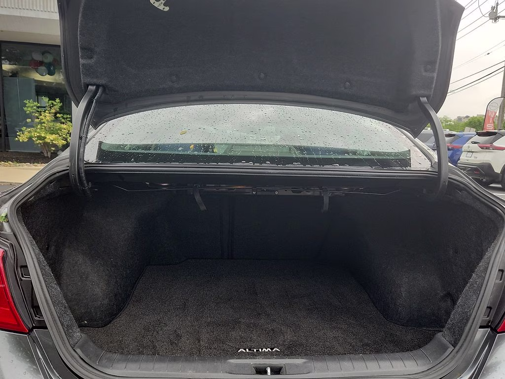 2016 Gun Metallic Nissan Altima 2.5 S FWD Sedan