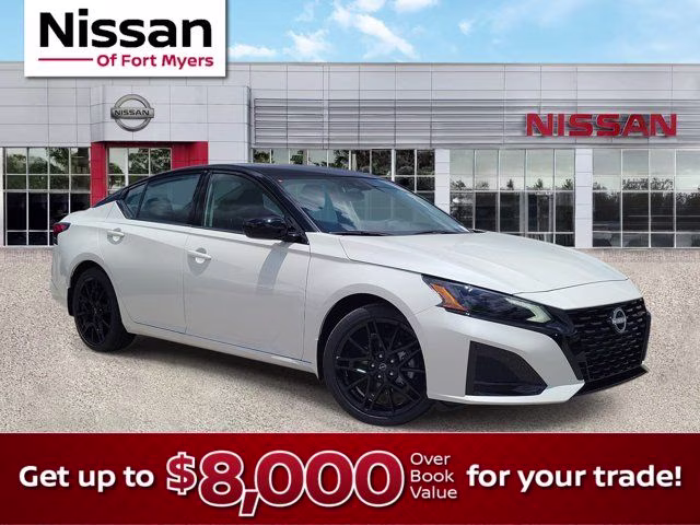 2026 Pearl White/Super Black Nissan Altima 2.5 SR FWD Sedan