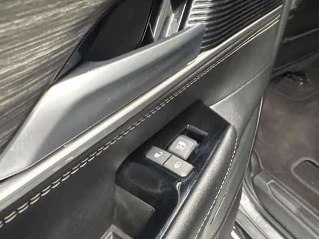 2024 Baltic Gray Metallic Clearcoat Jeep Wagoneer L Series III 4X4 SUV