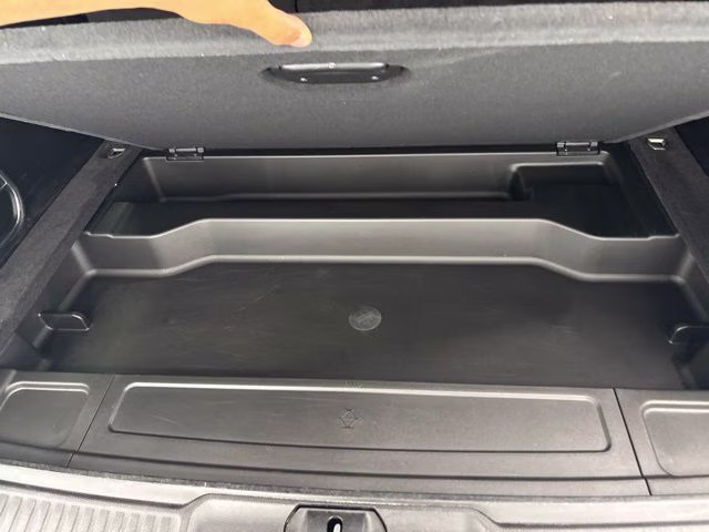 2024 Baltic Gray Metallic Clearcoat Jeep Wagoneer L Series III 4X4 SUV