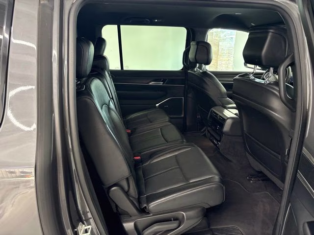 2024 Baltic Gray Metallic Clearcoat Jeep Wagoneer L Series III 4X4 SUV