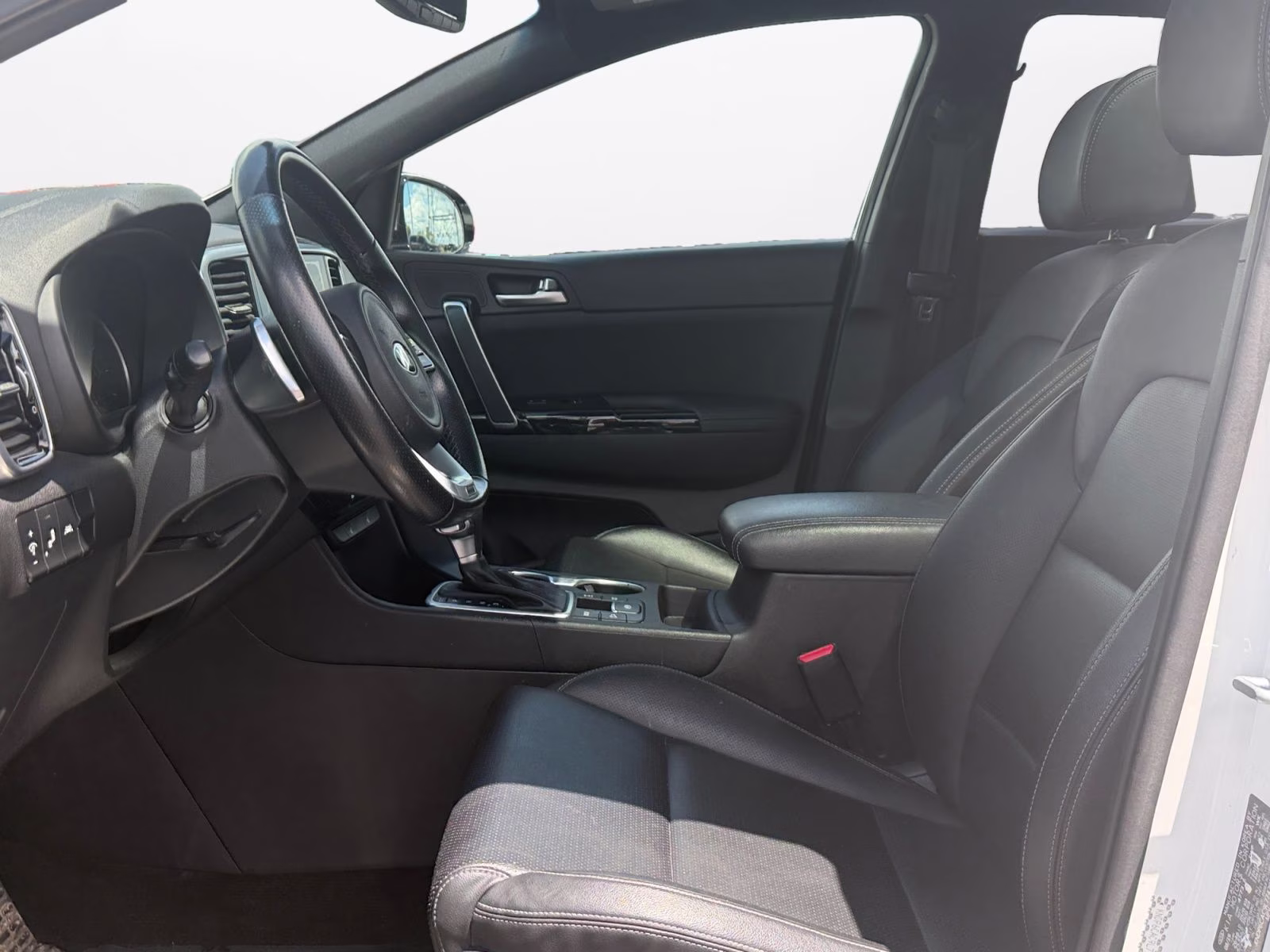 2020 Snow White Pearl Kia Sportage S AWD SUV