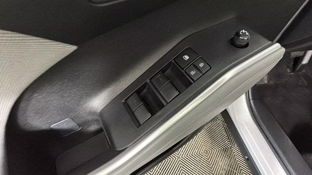 2023 Pearl Toyota Highlander L FWD SUV