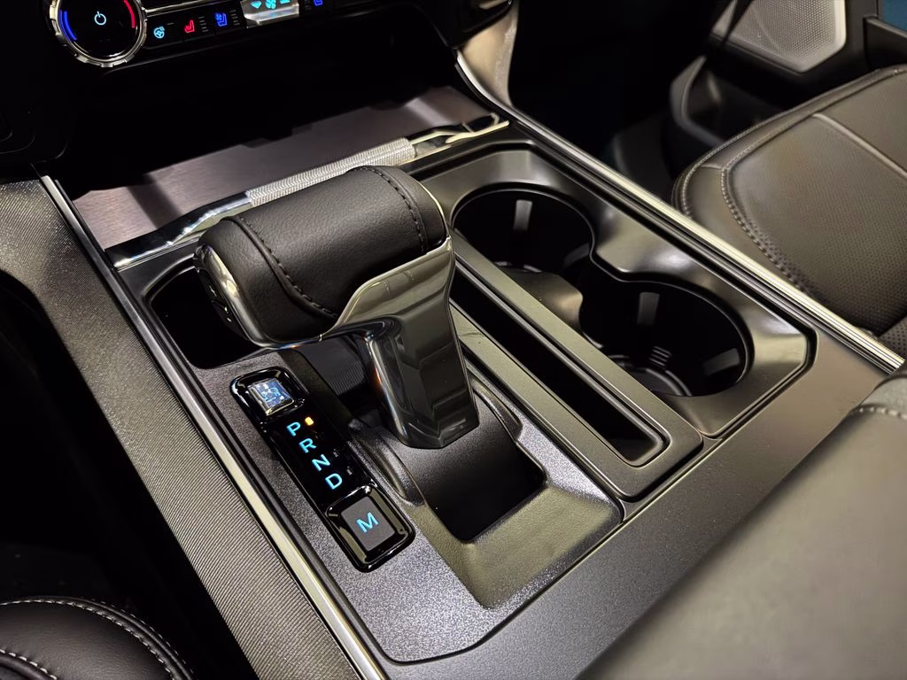 2026 Avalanche Ford F-150 Platinum 4X4 Truck