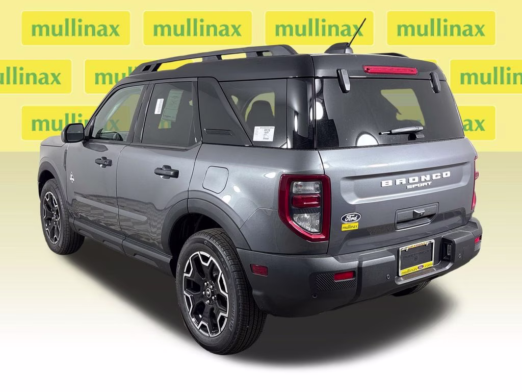 2026 Gray Metallic Ford Bronco Sport Outer Banks 4X4 SUV