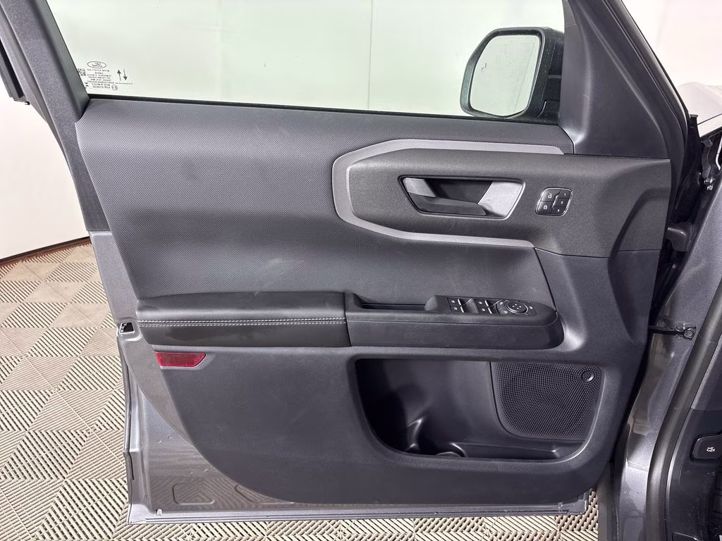 2026 Gray Metallic Ford Bronco Sport Outer Banks 4X4 SUV