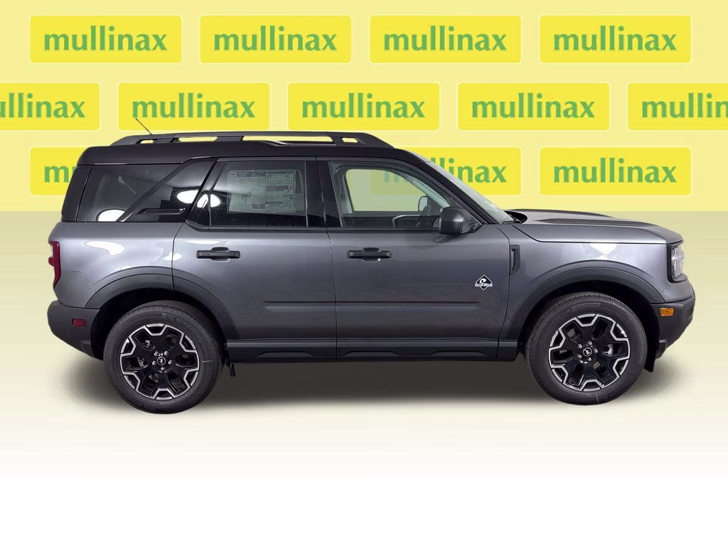 2026 Gray Metallic Ford Bronco Sport Outer Banks 4X4 SUV