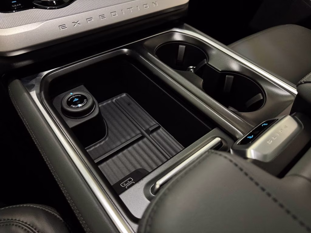 2026 Agate Black Metallic Ford Expedition Active RWD SUV