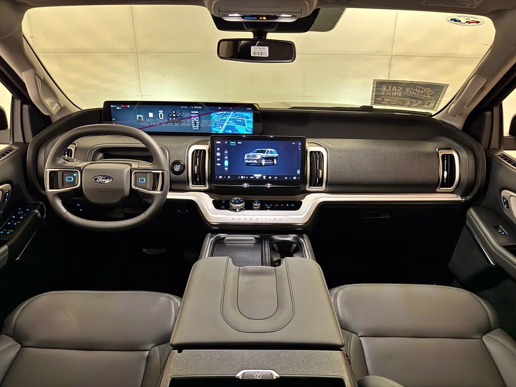 2026 Agate Black Metallic Ford Expedition Active RWD SUV