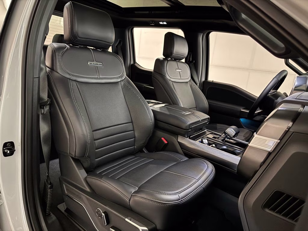 2026 Avalanche Ford F-150 Platinum 4X4 Truck