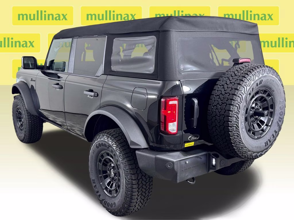 2026 Shadow Black Ford Bronco Big Bend 4X4 SUV