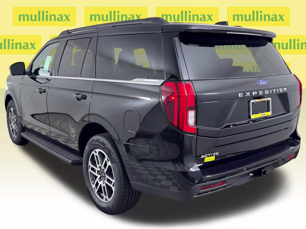 2026 Agate Black Metallic Ford Expedition Active RWD SUV