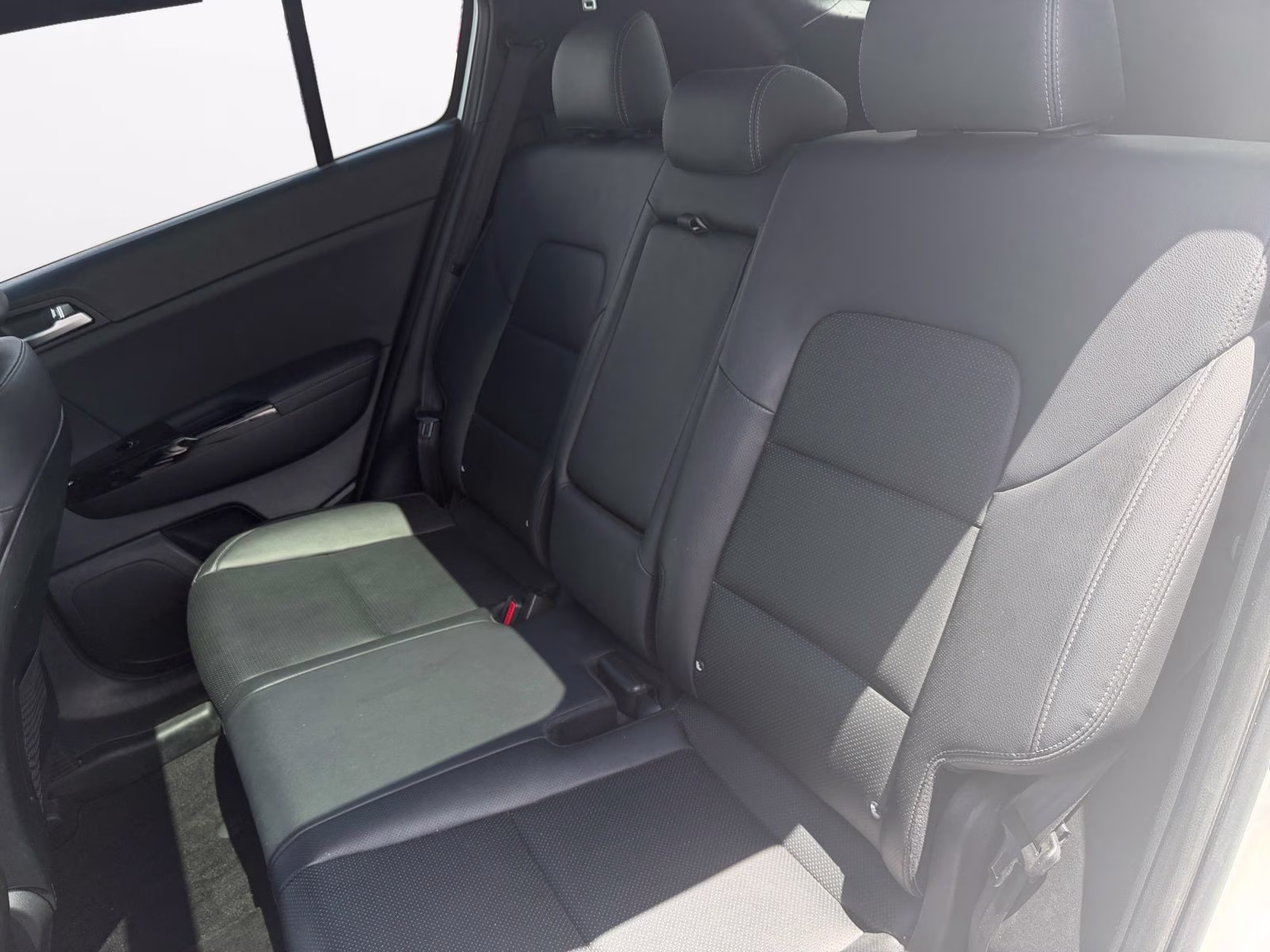 2020 Snow White Pearl Kia Sportage S AWD SUV