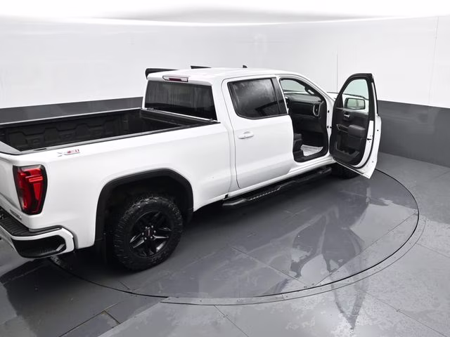 2021 White GMC Sierra 1500 Elevation 4X4 Truck