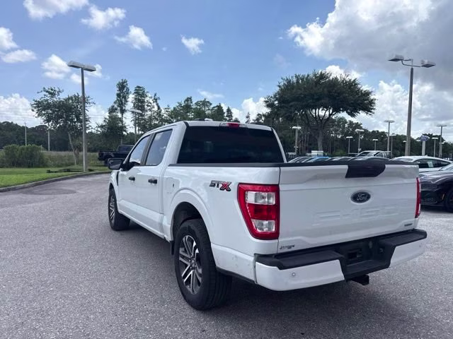 2023 Oxford White Ford F-150 XL Crew Cab Pickup RWD Truck
