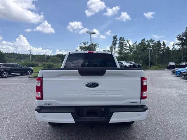 2023 Oxford White Ford F-150 XL Crew Cab Pickup RWD Truck