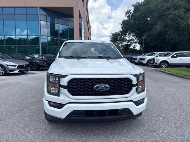 2023 Oxford White Ford F-150 XL Crew Cab Pickup RWD Truck