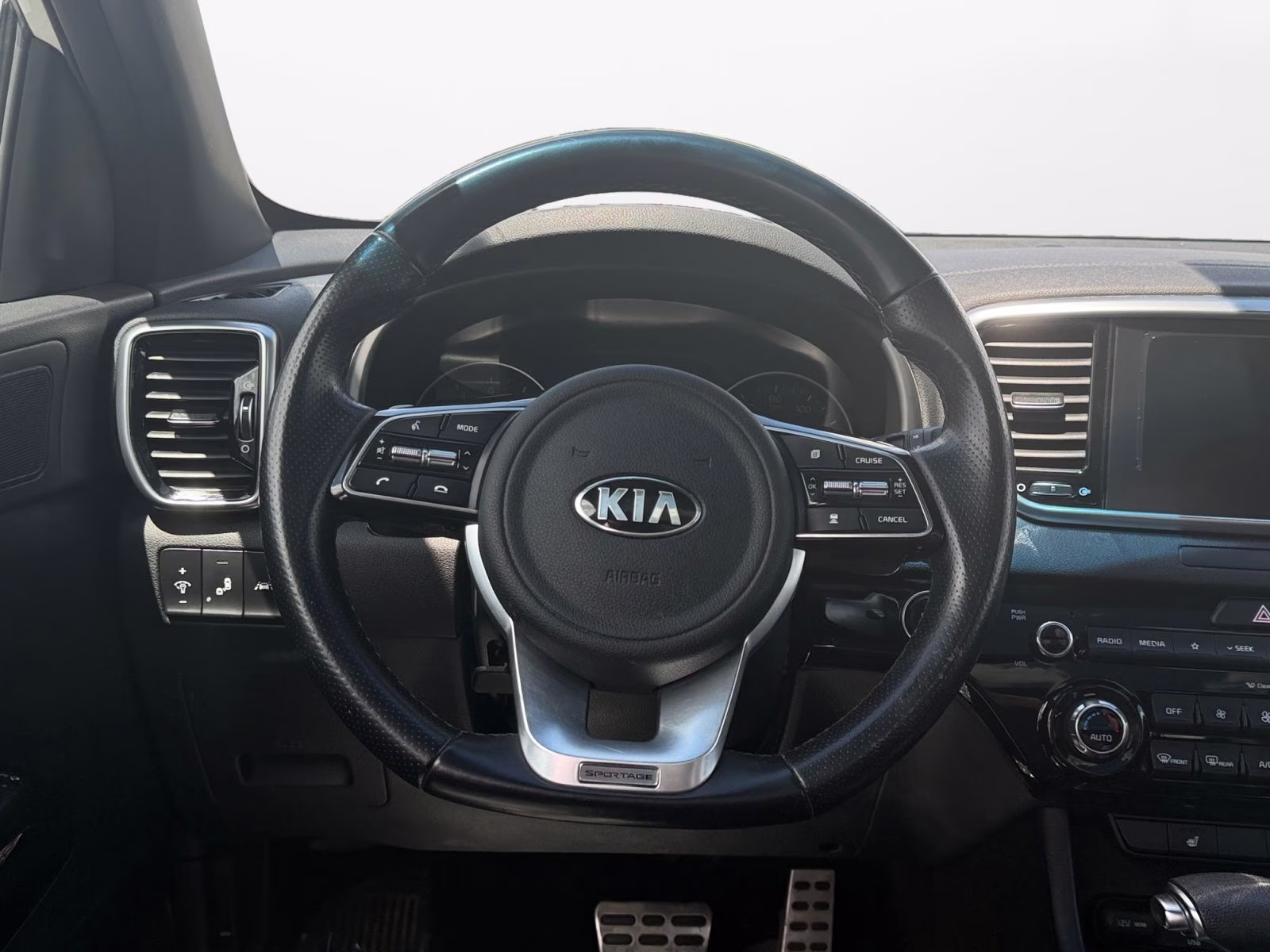 2020 Snow White Pearl Kia Sportage S AWD SUV