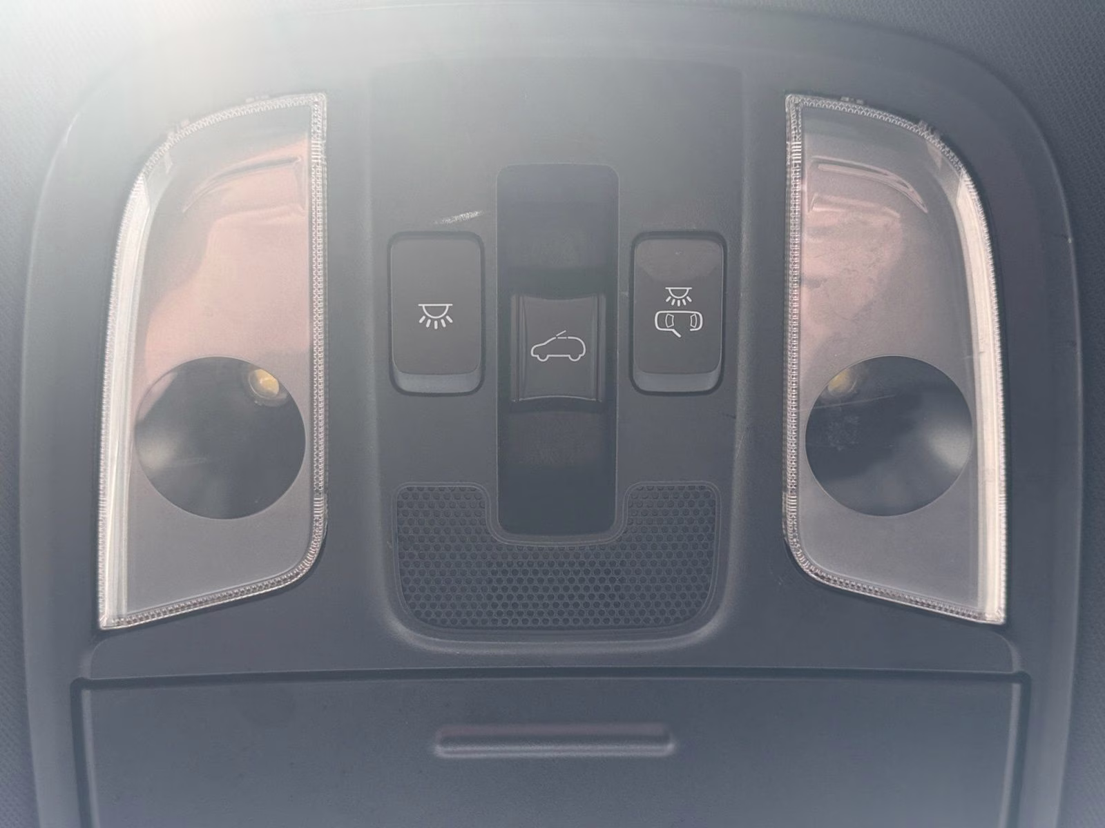 2020 Snow White Pearl Kia Sportage S AWD SUV