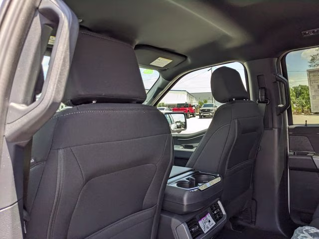 2026 Oxford White Ford F-150 XLT 4X4 Truck
