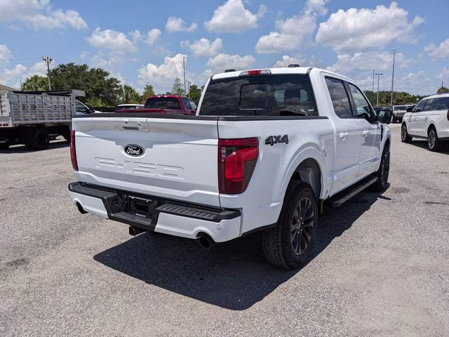 2026 Oxford White Ford F-150 XLT 4X4 Truck