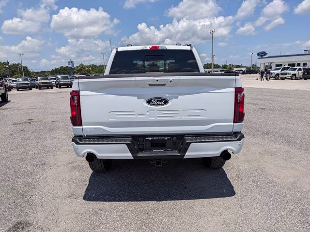 2026 Oxford White Ford F-150 XLT 4X4 Truck