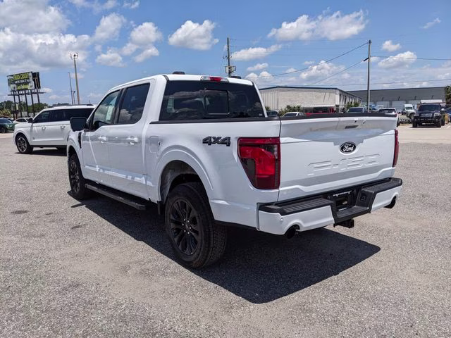 2026 Oxford White Ford F-150 XLT 4X4 Truck