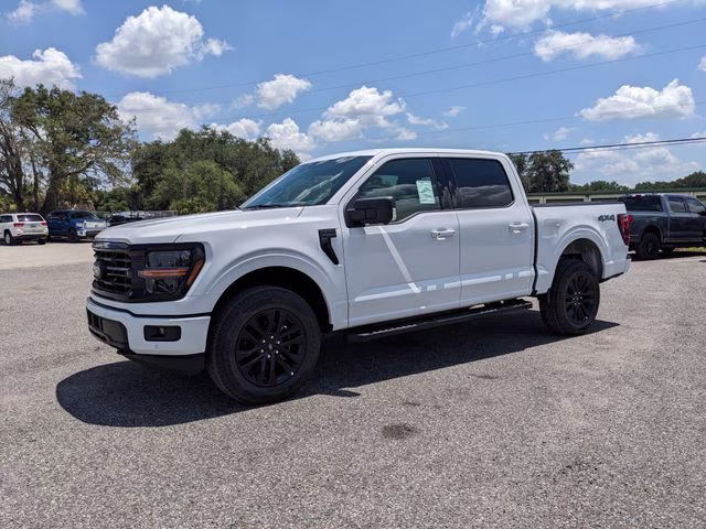 2026 Oxford White Ford F-150 XLT 4X4 Truck
