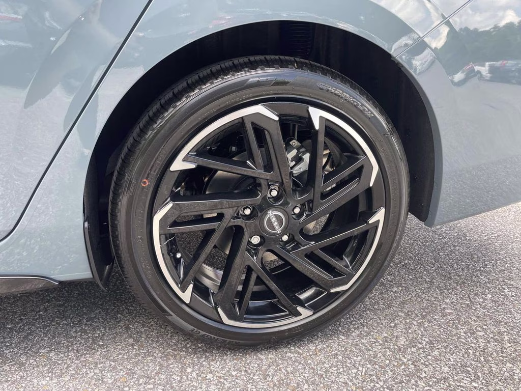 2026 Atlantic Gray Metallic Nissan Sentra SR FWD Sedan