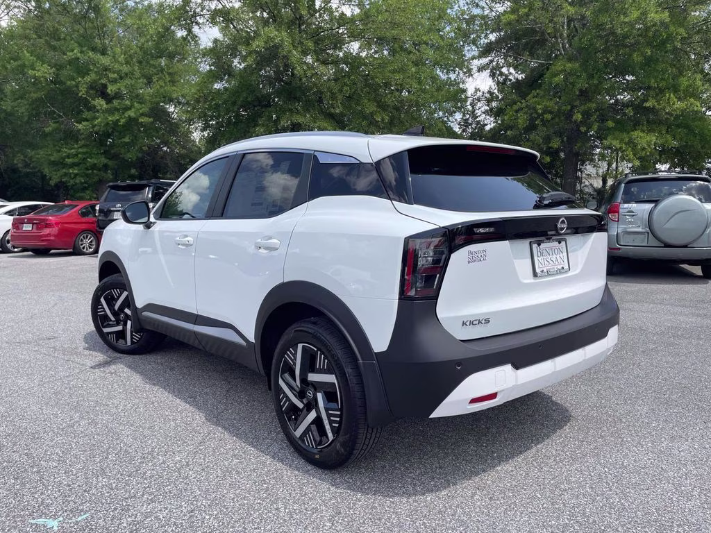2026 Fresh Powder Nissan Kicks SV FWD SUV