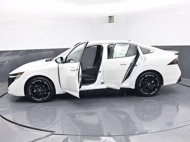 2026 Aspen White Tricoat Nissan Sentra SR FWD Sedan